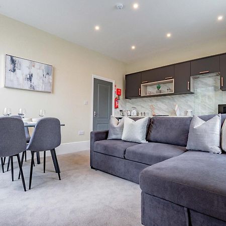 Host & Stay - Shaw Street Flat Вустер Экстерьер фото