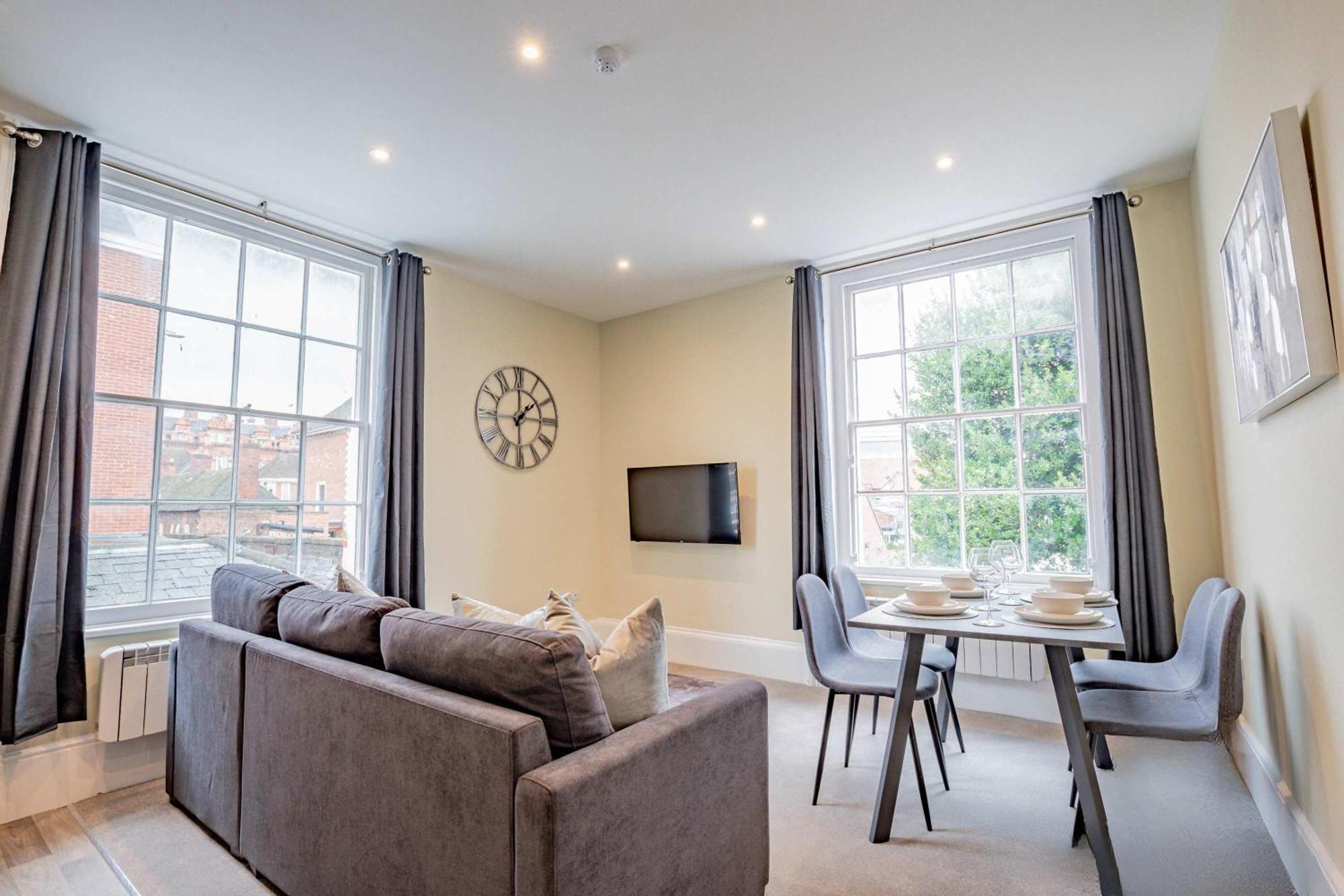 Host & Stay - Shaw Street Flat Вустер Экстерьер фото